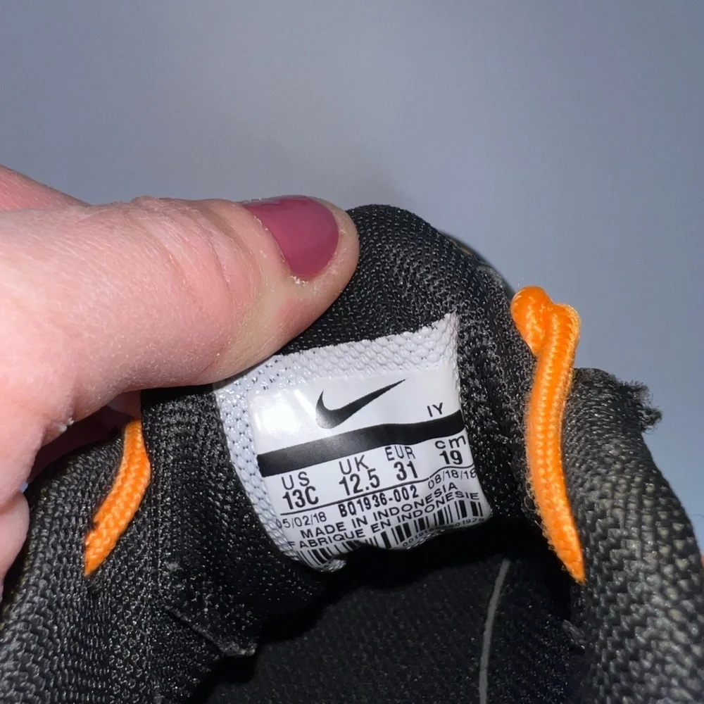 Nike Air Max Plus QS PS Child Size 13C Allover Logo Black Sneakers BQ1936-002 13